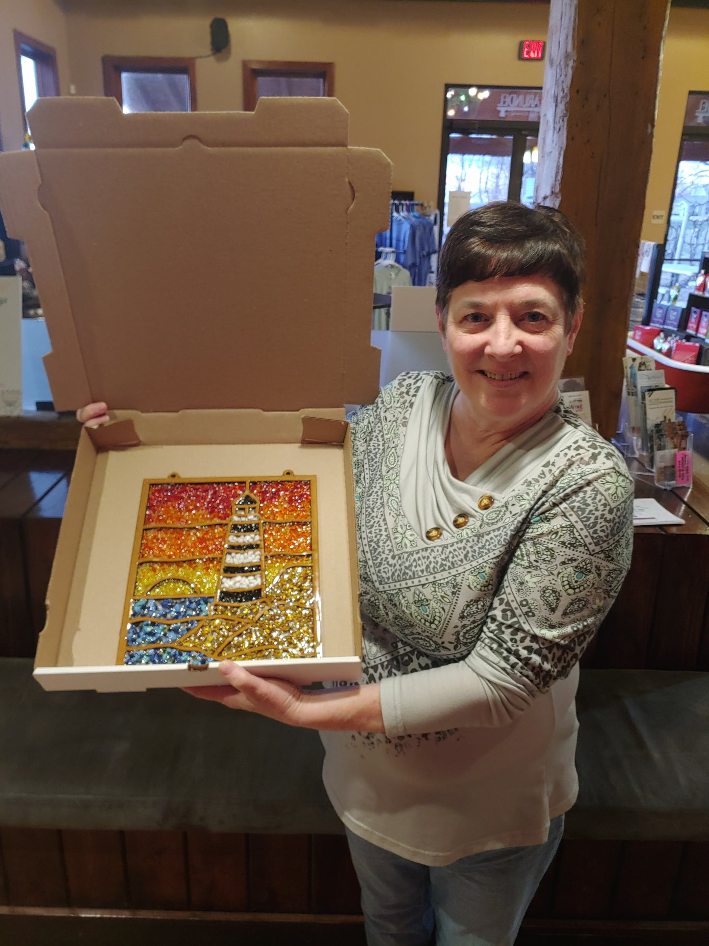 Lighthouse (Black & White) Suncatcher Art Kit