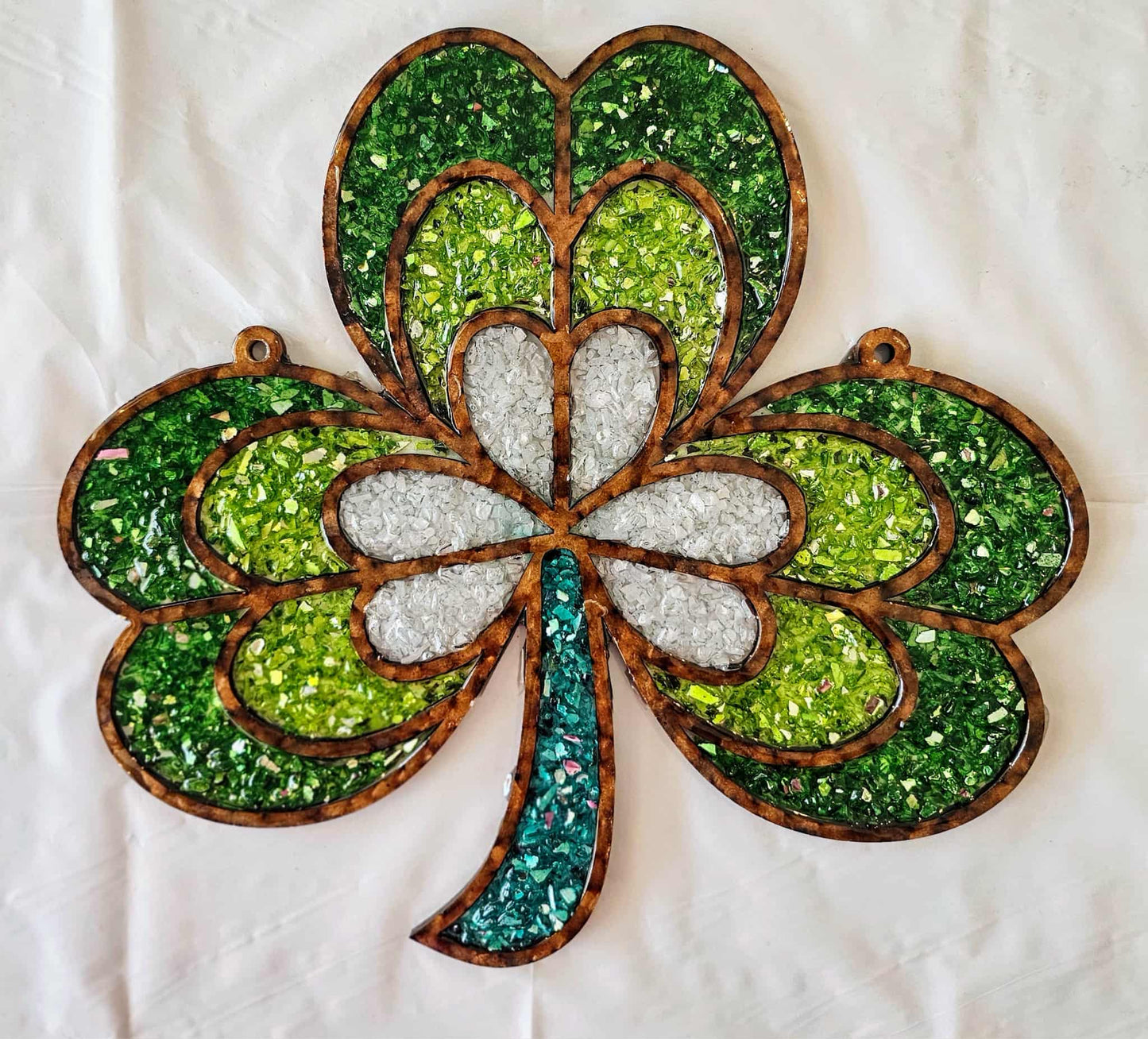 Shamrock White Suncatcher Art Kit