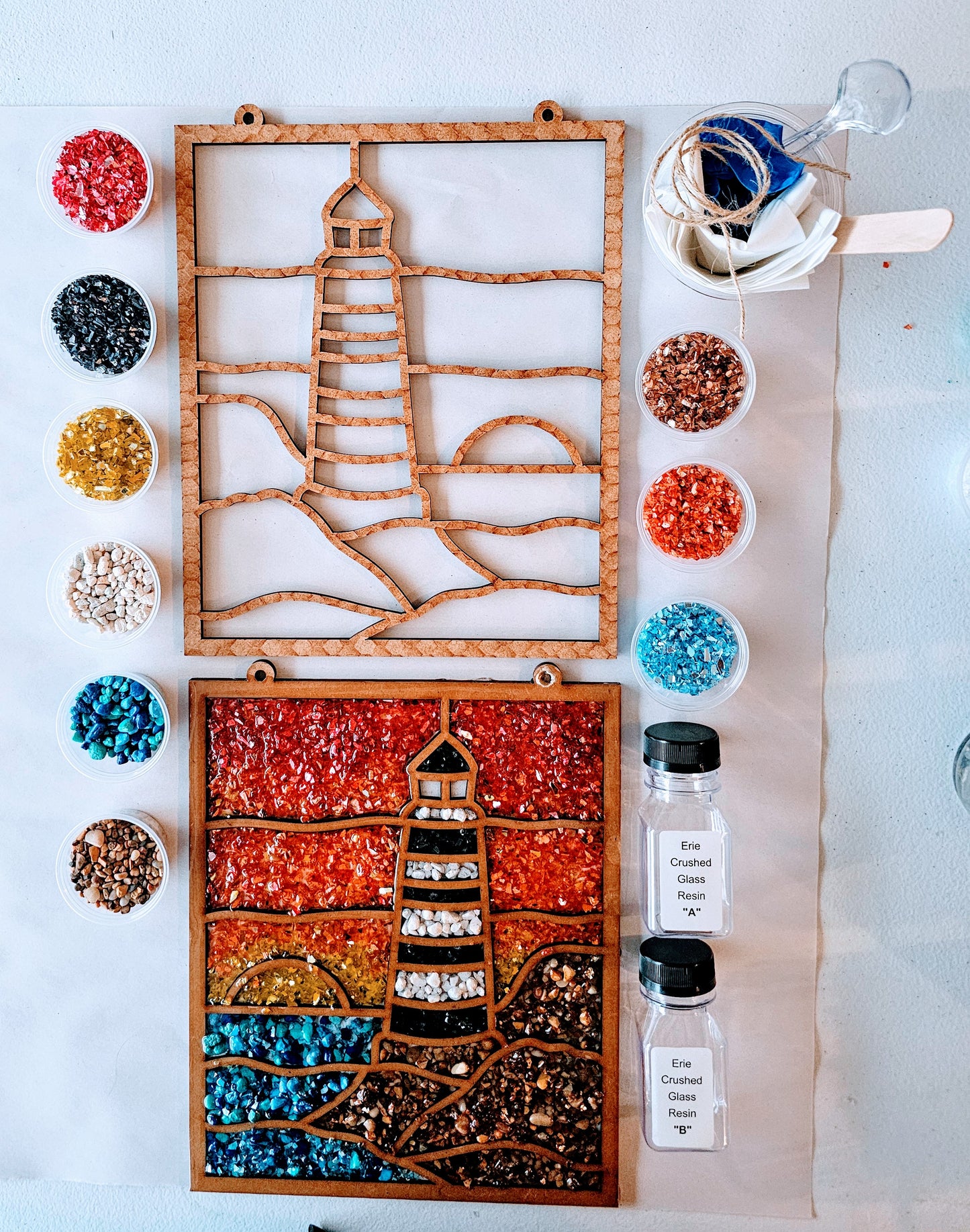 Lighthouse (Black & White) Suncatcher Art Kit